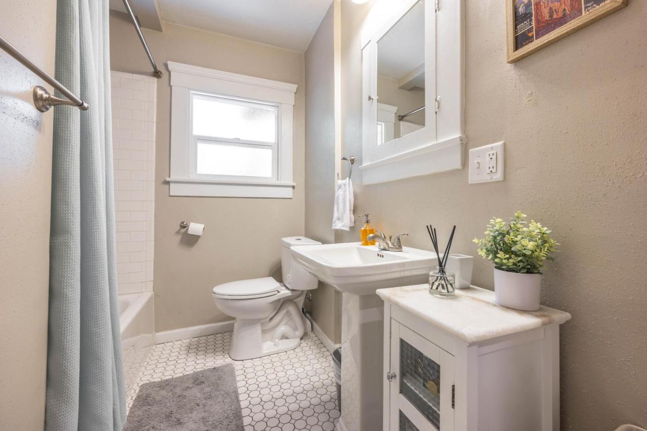 738 E Yale Apartment Fresno Ngoại thất bức ảnh