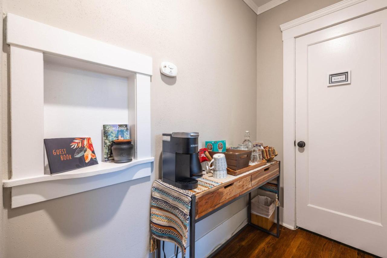 738 E Yale Apartment Fresno Ngoại thất bức ảnh