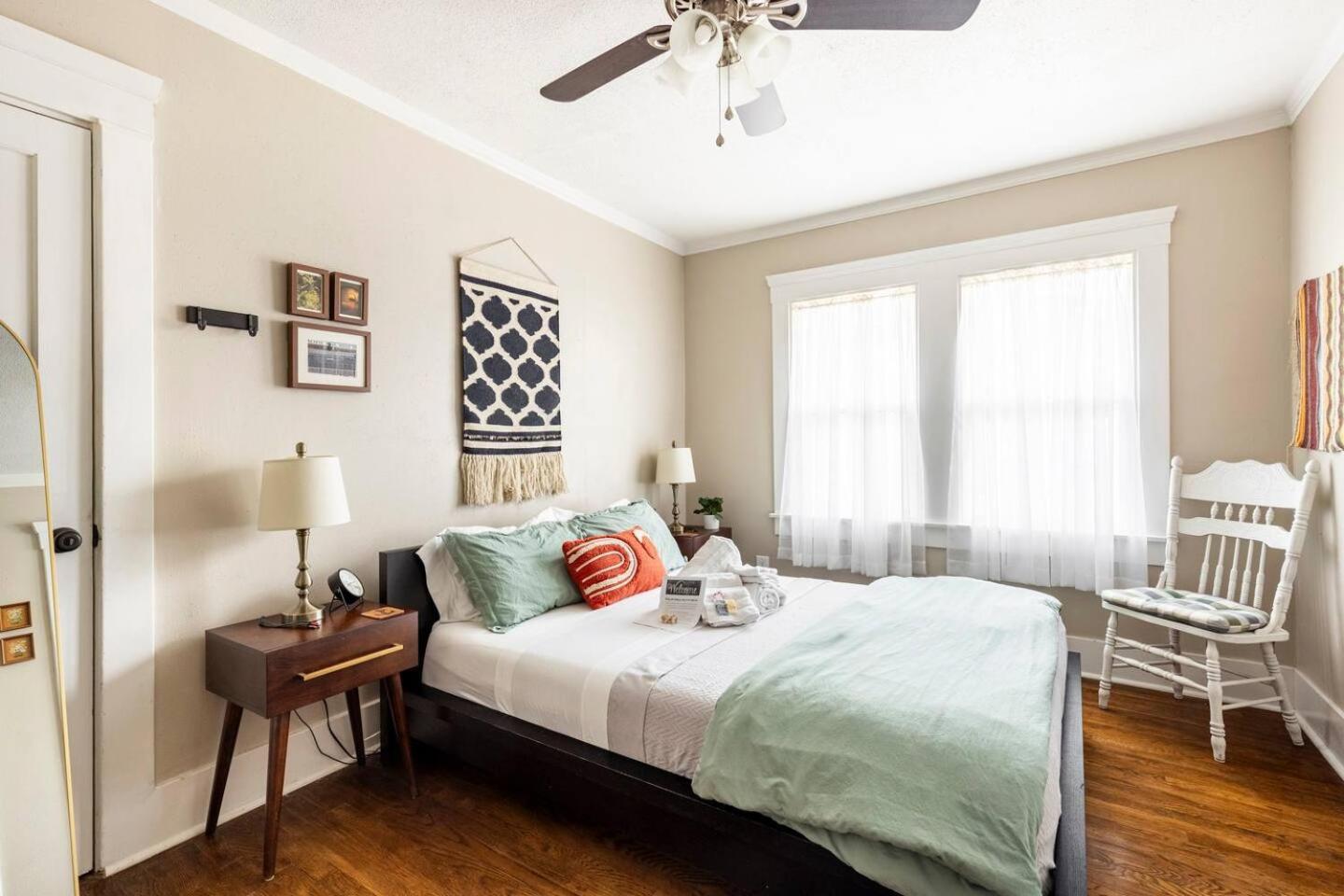 738 E Yale Apartment Fresno Ngoại thất bức ảnh
